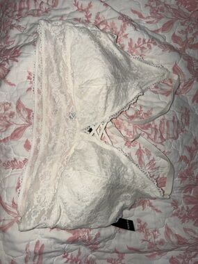 torrid Cream Lace Bralette with Strappy Front Detail